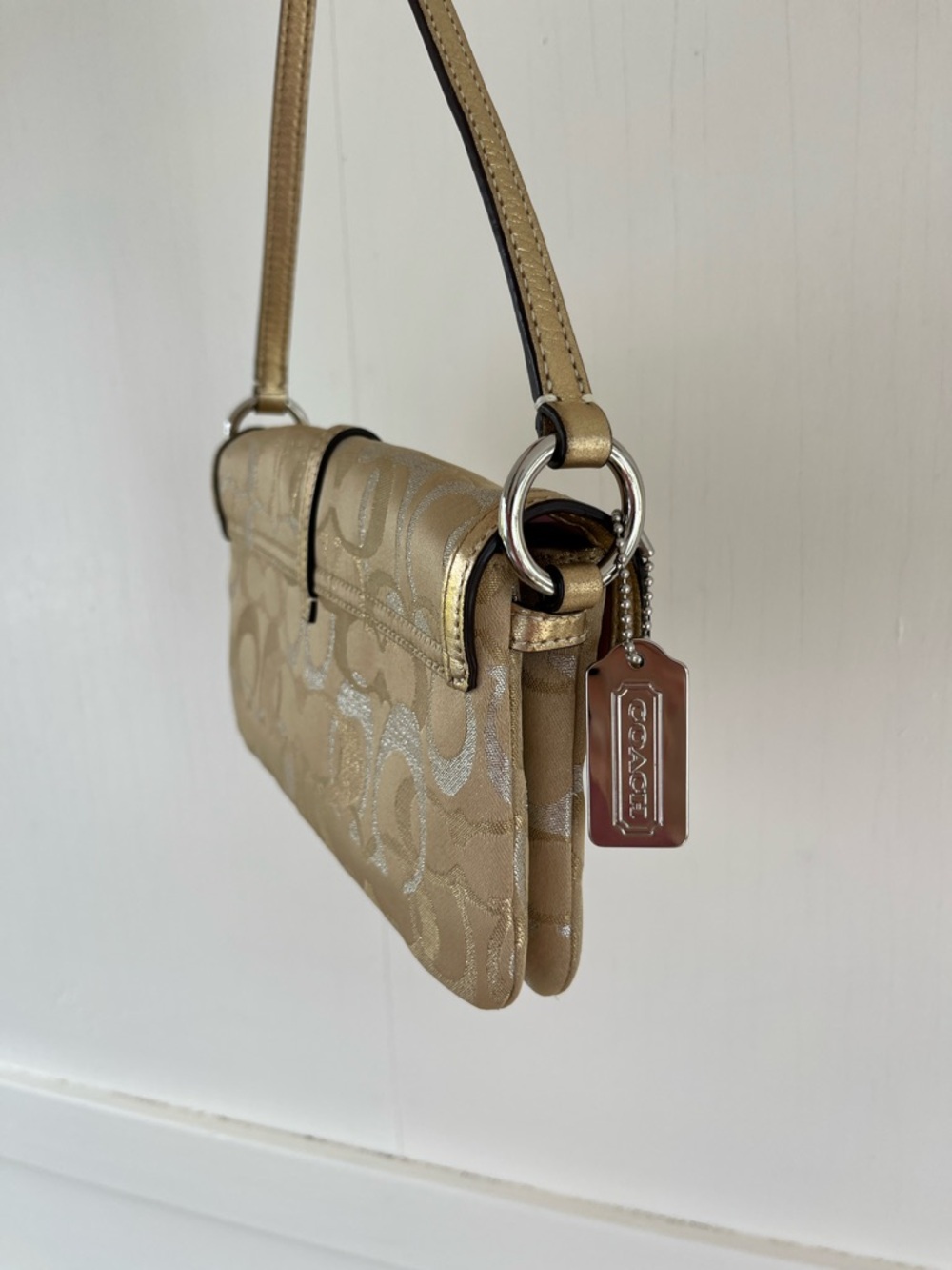 Vintage Coach Hamptons Optic Clip Shoulder Bag - Picture 4 of 7